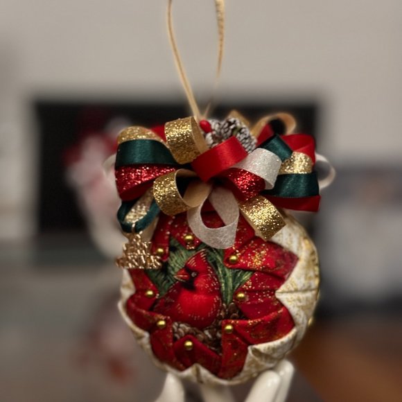 Christmas Tree Ornament, Cardinal Bird, Handmade Quilted Christmas Tree Ornament - Picture 15 of 16